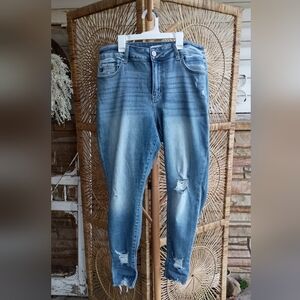 Kancan Exclusively For Maurice Stylish Blue Distressed Women Jeans_16